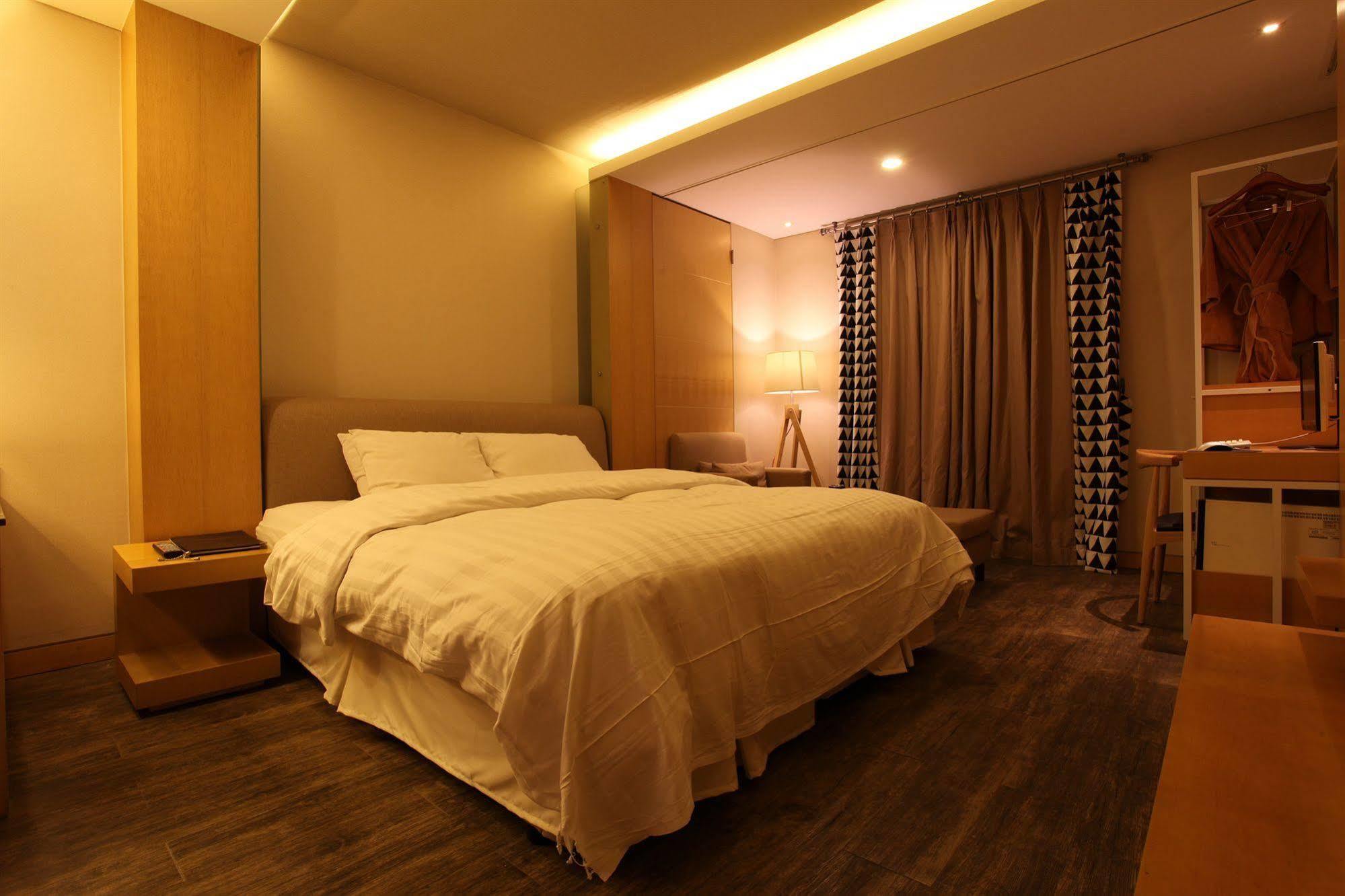 Yeongdeungpo Lifestyle F Hotel Seul Dış mekan fotoğraf