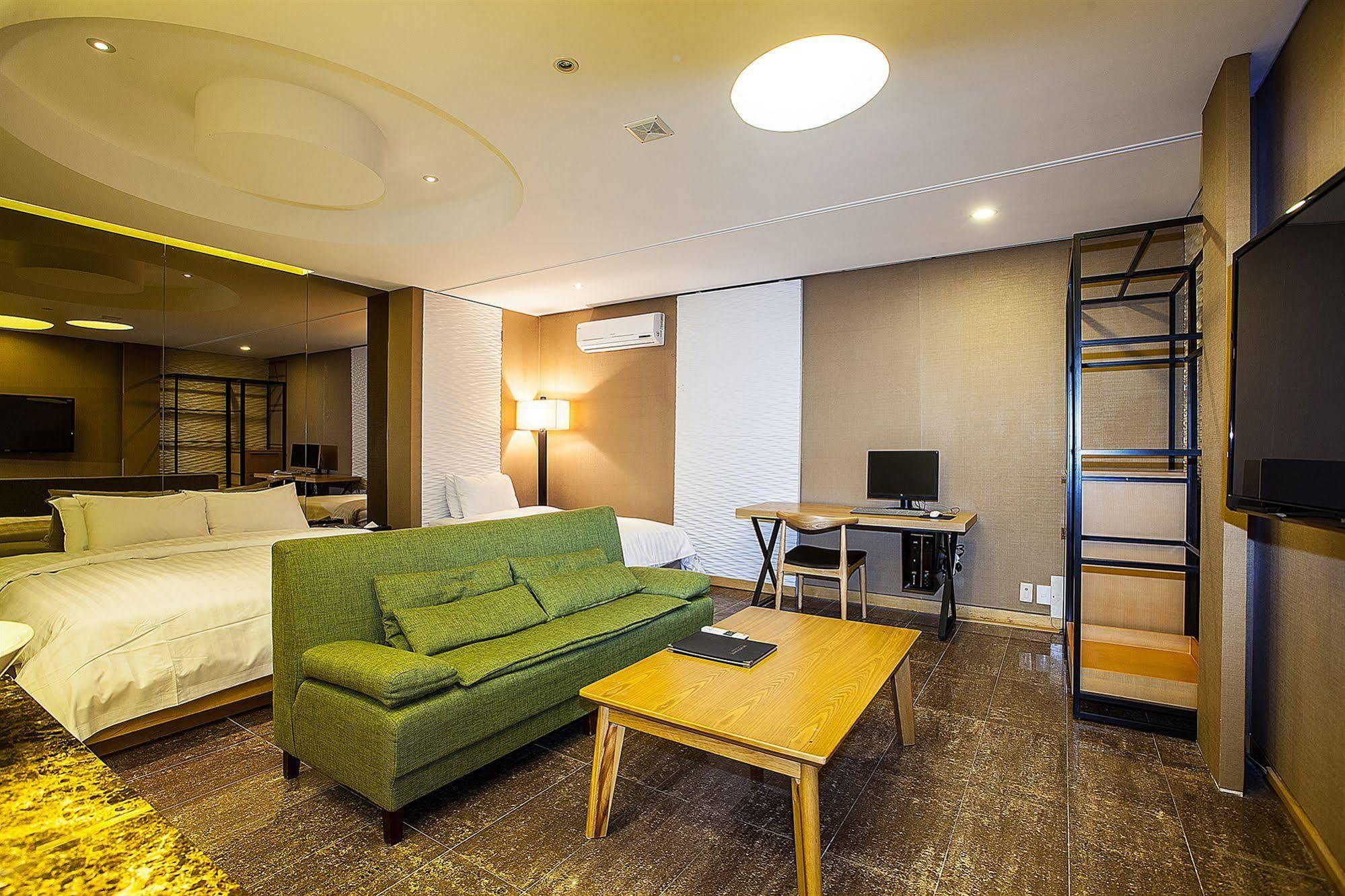 Yeongdeungpo Lifestyle F Hotel Seul Dış mekan fotoğraf